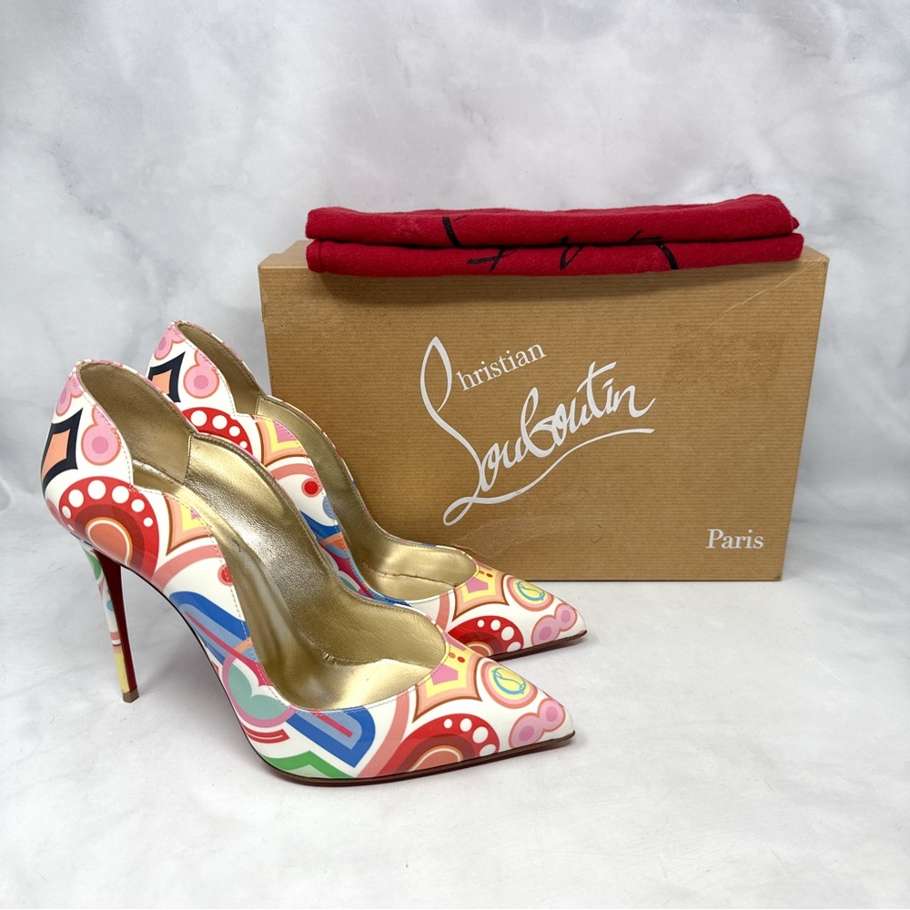 Christian Louboutin Hot Chick 100 Patent Leather Pointed Toe Pumps Heels Tivoli